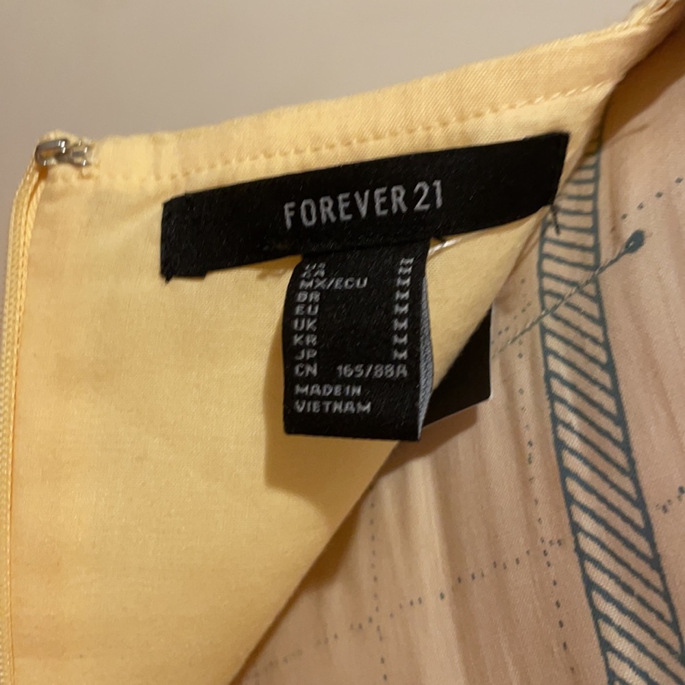 Forever 21 Yellow Bodycon Dress Flowers Size M - Picture 4 of 5